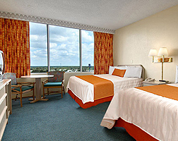 Ramada Gateway Plaza_02_Room